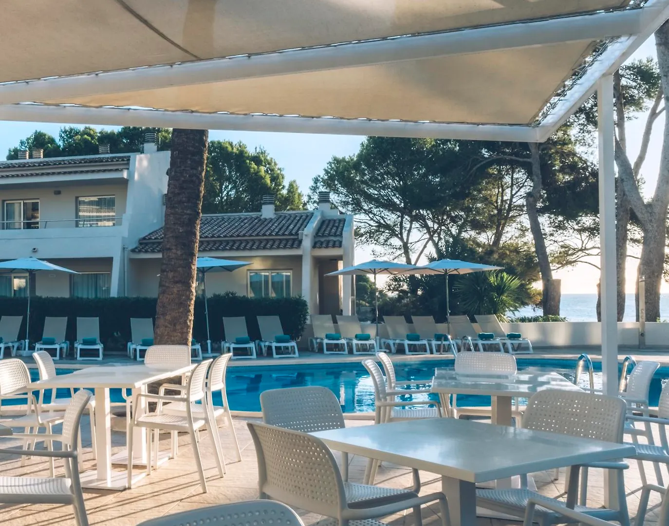 Iberostar Waves Pinos Park Hotel Font de sa Cala Espanha