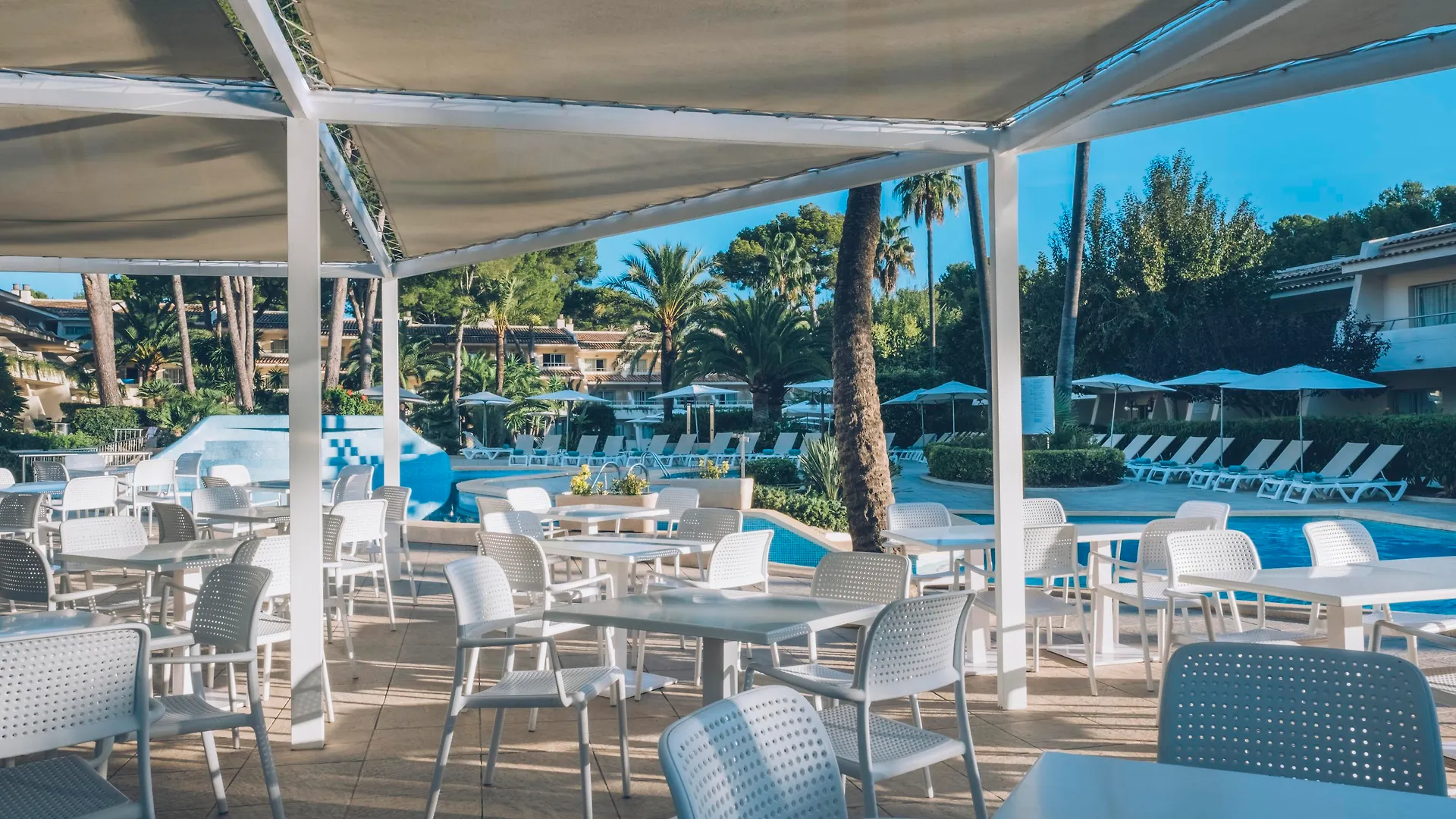 Iberostar Waves Pinos Park Hotel Font de sa Cala