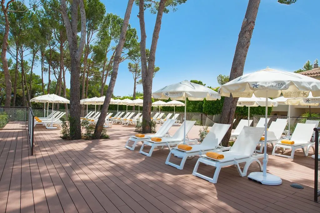 Iberostar Waves Pinos Park Hotel Font de sa Cala
